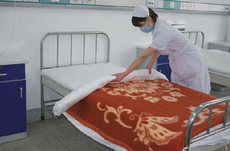 實訓二 鋪暫空床法